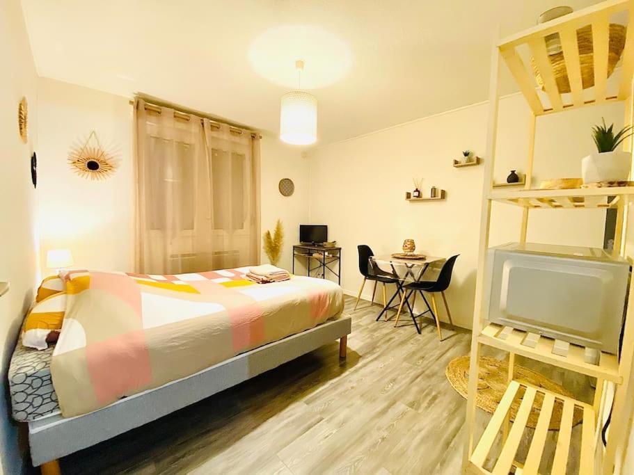 Appartement Au Calme Confort & Proche Centre *